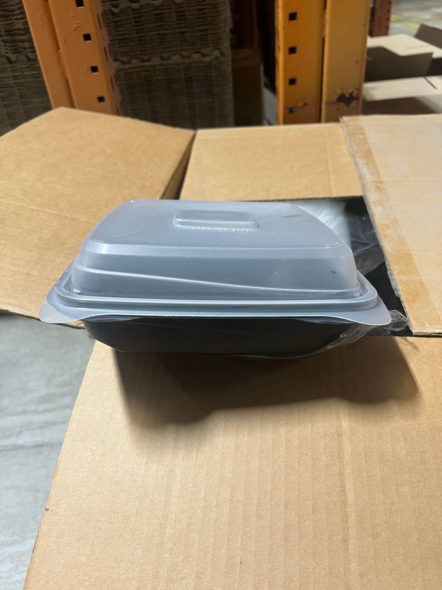 9x9 Clear top blk base container blaze 144ct
